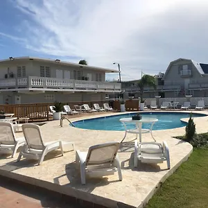 https://full-moon-hotel-restaurant.top-hotels-puertorico.com